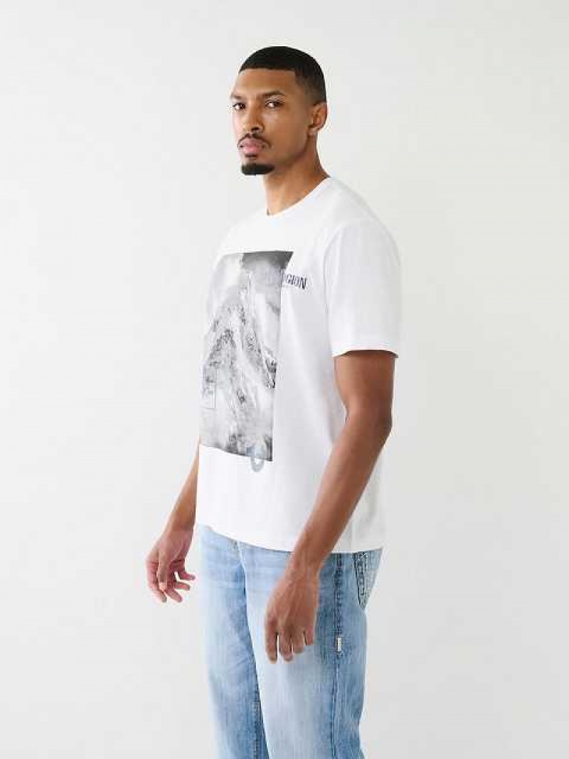 True Religion Mountain Tryck Relaxed T-shirt Herr Vita | CQK410928