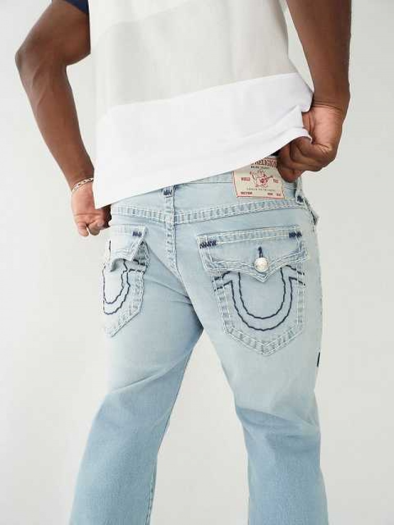 True Religion Rocco Super T 32